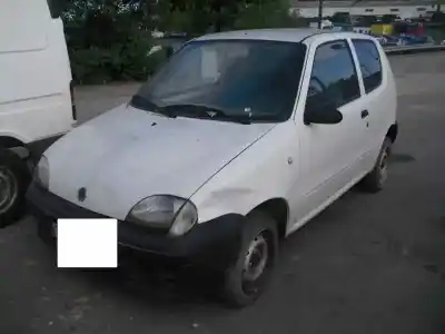 Veicolo di demolizione fiat seicento (187) brush plus dell'anno 2003 alimentato 176b2.000