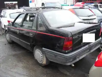 Veículo de Sucata opel kadett e gl berlina do ano 1986 alimentado 16sv