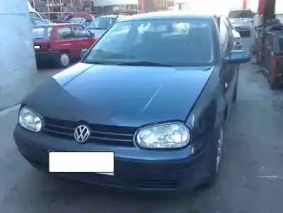 Véhicule à la ferraille volkswagen                                         golf iv berlina (1j1)                                                                                                                                                                                                                                      1.6 16v                                                                                                                                                                                                                                                    de l'année 1997 alimenté bcb