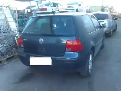 Véhicule à la ferraille volkswagen                                         golf iv berlina (1j1)                                                                                                                                                                                                                                      1.6 16v                                                                                                                                                                                                                                                    de l'année 1997 alimenté bcb