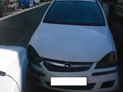 Здавання транспортного засобу OPEL CORSA 3 C 1.3 CDTI 70CH MANUAL року 2003 потужний Z13DT