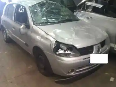 Утилизация автомобиля renault clio ii fase ii (b/cb0) 1.2 16v года 2001 питание d4f 722