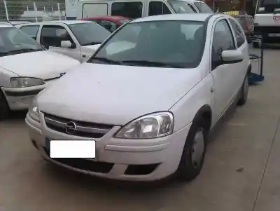 Здавання транспортного засобу OPEL CORSA 3 C 1.3 CDTI 70CH MANUAL року 2003 потужний Z13DT