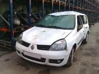 Здавання транспортного засобу renault clio ii fase ii (b/cb0) 1.5 dci diesel року 2001 потужний k9k 714