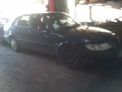 Sloopvoertuig saab 900 berlina 2.0 s van het jaar 1994 aangedreven b206i