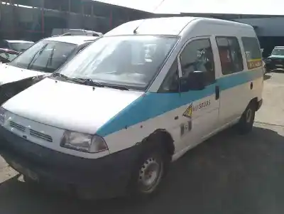 Scrapping Vehicle PEUGEOT EXPERT KASTEN KOMFORT 1.9 Turbodiesel CAT of the year 2000 powered DHX(XUD9TE)