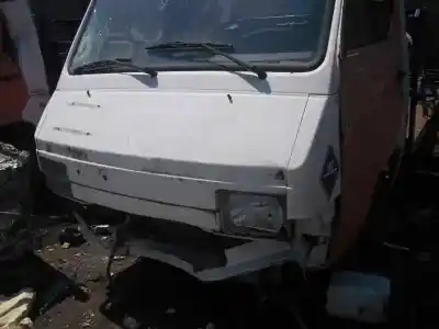 Veículo de Sucata nissan trade 100 3.0 turbodiesel do ano 1991 alimentado a428