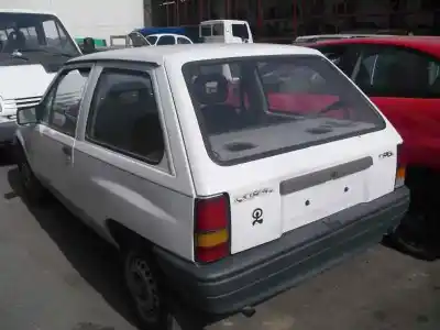 Vehicul casat opel corsa a 1.0 al anului 1990 alimentat 10s