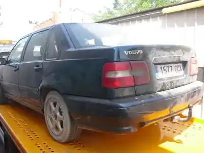 Véhicule à la ferraille volvo s70 berlina 2.5 turbodiesel de l'année 1996 alimenté d5252t