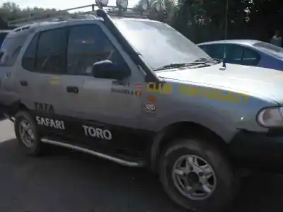 Veículo de Sucata tata safari  do ano 2000 alimentado 483dltc49