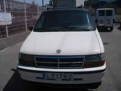 Sloopvoertuig chrysler voyager (es) 3.0 cat van het jaar 1990 aangedreven 6g72