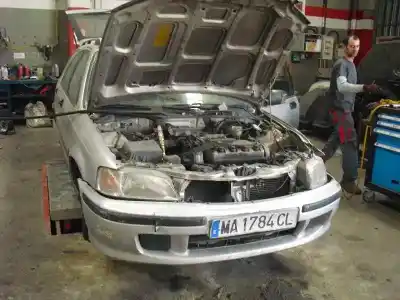 Véhicule à la ferraille honda civic aerodeck (mb/mc) 1.5 ls (mb9) de l'année 1998 alimenté d15z8