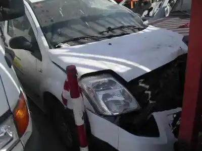 Veículo de Sucata CITROEN C2 (JM_) 1.4 HDi do ano 2003 alimentado 8HX