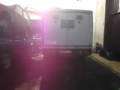Véhicule à la ferraille mercedes-benz 814 caja cerrada frigorifico de l'année 0 alimenté 