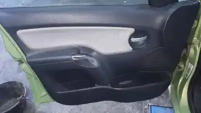 Veículo de Sucata citroen c3 1.4 do ano 2003 alimentado kfv