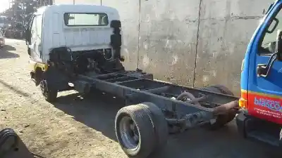 Scrapping Vehicle mitsubishi canter  of the year 1999 powered 4m40-2at