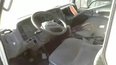 Scrapping Vehicle mitsubishi canter  of the year 1999 powered 4m40-2at