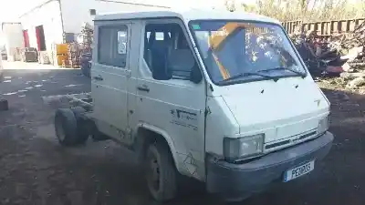 Veículo de Sucata nissan trade chasis largo con cabina doble do ano 1995 alimentado bd30d