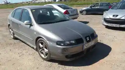 Verschrottungsfahrzeug seat                                               leon (1m1)                                                                                                                                                                                                                                                 sport                                                                                                                                                                                                                                                      des jahres 2003 angetrieben arl