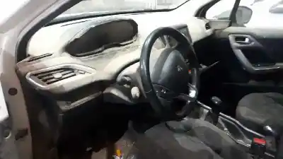 Veículo de Sucata peugeot 2008 (--.2013->) active do ano 2015 alimentado 