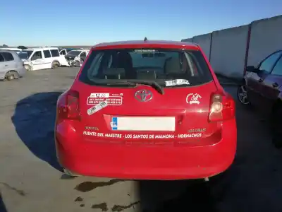 Veículo de Sucata toyota auris 1.4 turbodiesel cat do ano 2007 alimentado 1ndtv