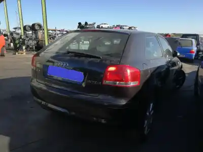 Sloopvoertuig audi a3 (8p) 2.0 tdi van het jaar 2006 aangedreven bkd