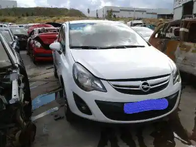 Veicolo di demolizione opel corsa d expression dell'anno 2015 alimentato a13dtc
