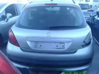 Veicolo di demolizione PEUGEOT 207 Confort dell'anno 2009 alimentato KFV