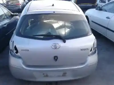 Veicolo di demolizione toyota yaris live dell'anno 2009 alimentato 1krfe