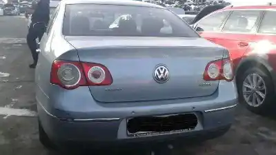 Sloopvoertuig volkswagen passat berlina (3c2) advance van het jaar 2005 aangedreven bkp