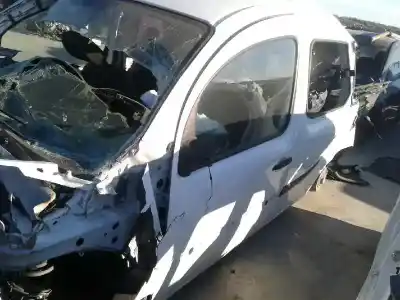Veículo de Sucata renault kangoo profesional do ano 2016 alimentado k9k808