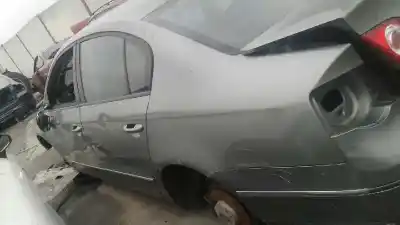 Sloopvoertuig volkswagen passat berlina (3c2) advance van het jaar 2006 aangedreven bkc