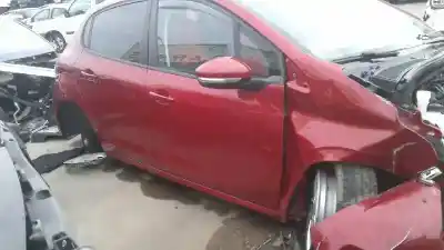 Veicolo di demolizione peugeot 208 active dell'anno 2016 alimentato bh02