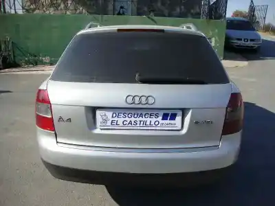Veículo de Sucata audi a4 avant (8e) 1.9 tdi (96kw) do ano 2003 alimentado awx