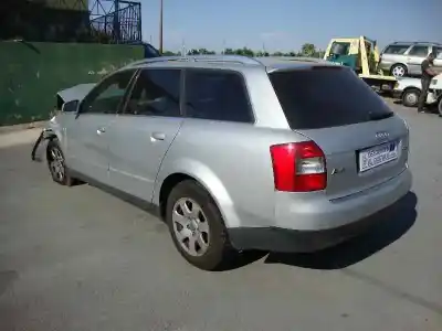 Veículo de Sucata audi a4 avant (8e) 1.9 tdi (96kw) do ano 2003 alimentado awx