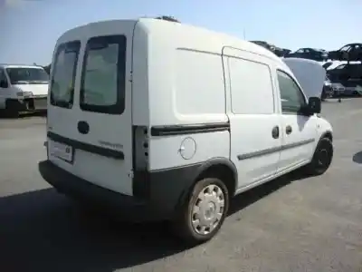 Здавання транспортного засобу opel combo cargo року 2006 потужний z13dt