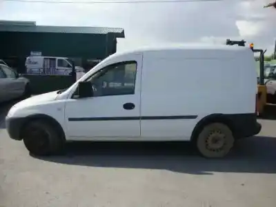 Здавання транспортного засобу opel combo cargo року 2006 потужний z13dt