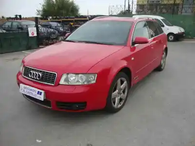 Veículo de Sucata AUDI A4 AVANT (8E) 2.5 TDI (120kW) do ano 2003 alimentado BDG