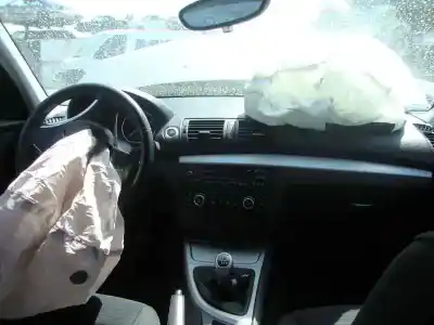 Veículo de Sucata bmw serie 1 berlina (e81/e87) 2.0 turbodiesel cat do ano 2010 alimentado n47d20c