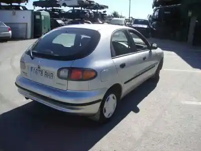 Verschrottungsfahrzeug daewoo lanos 1.5 cat des jahres 2001 angetrieben a15sms