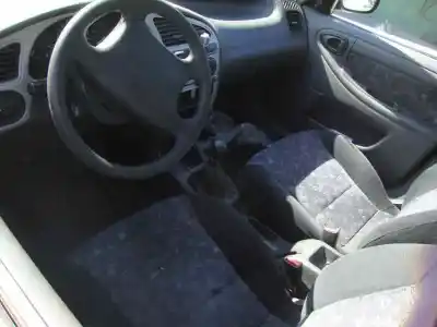 Verschrottungsfahrzeug daewoo lanos 1.5 cat des jahres 2001 angetrieben a15sms