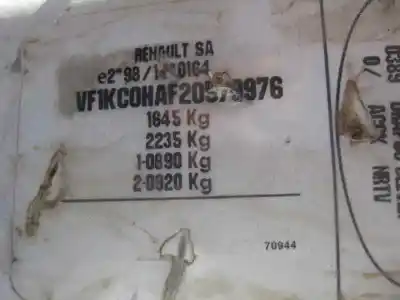 Здавання транспортного засобу renault   року 1999 потужний e7j634 Здавання транспортного засобу renault   року 1999 потужний e7j634