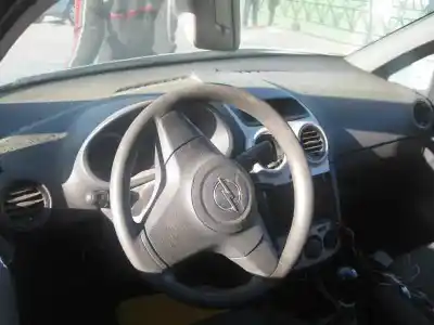 Veículo de Sucata opel corsa d cosmo do ano 2007 alimentado z13dtj