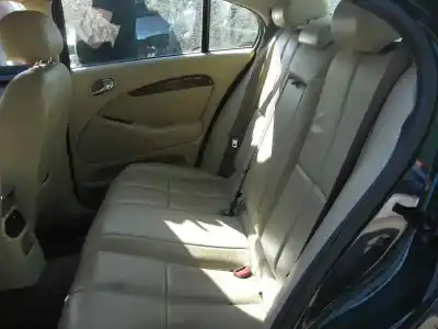 Vehicul casat jaguar s-type 2.7 v6 diesel cat al anului 2006 alimentat 7g