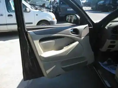 Vehicul casat jaguar s-type 2.7 v6 diesel cat al anului 2006 alimentat 7g