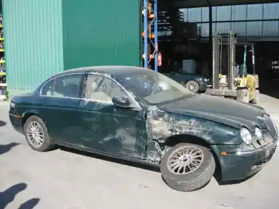Vehicul casat jaguar s-type 2.7 v6 diesel cat al anului 2006 alimentat 7g