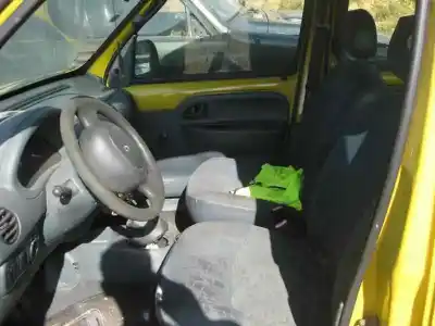 Sloopvoertuig renault   van het jaar 1997 aangedreven d7f730 Sloopvoertuig renault   van het jaar 1997 aangedreven d7f730