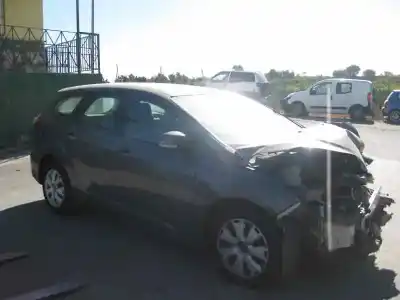 Veicolo di demolizione ford focus lim. (cb8) ambiente dell'anno 2012 alimentato t3da