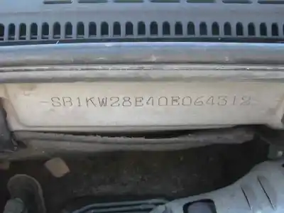 Veículo de Sucata toyota corolla (e12) 2.0 d-cat do ano 2004 alimentado 1cdftv