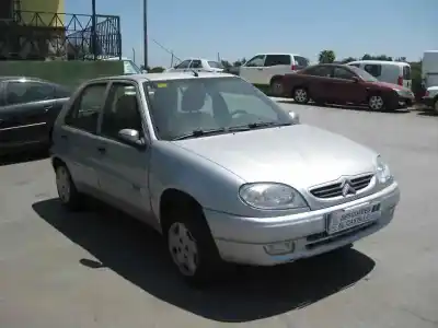 Veículo de Sucata citroen saxo 1.5 diesel do ano 2000 alimentado vjztud5